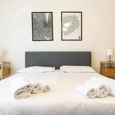 Appartamento 2Br Per 5 Con Patio Privato - Vicino Centro Nápoles Exterior foto