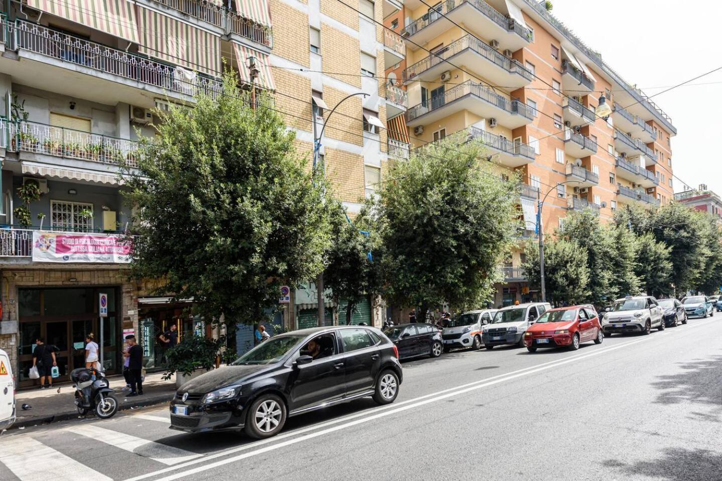 2br Per 5 Con Patio Privato - Vicino Centro Napoli